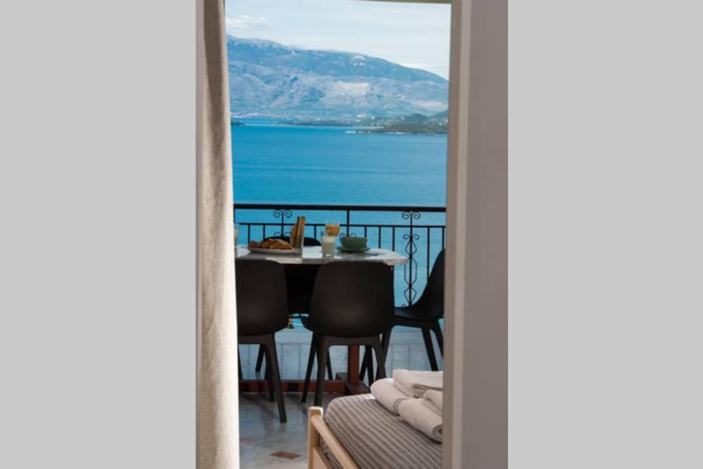 Apartament 2Br House In Nikiana With Stunning Sea View Zewnętrze zdjęcie